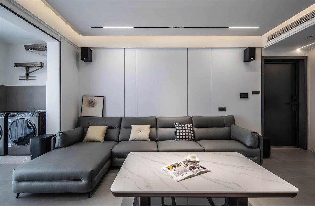 127平现代风格，黑白灰极致诠释，追求静谧与和谐的日常