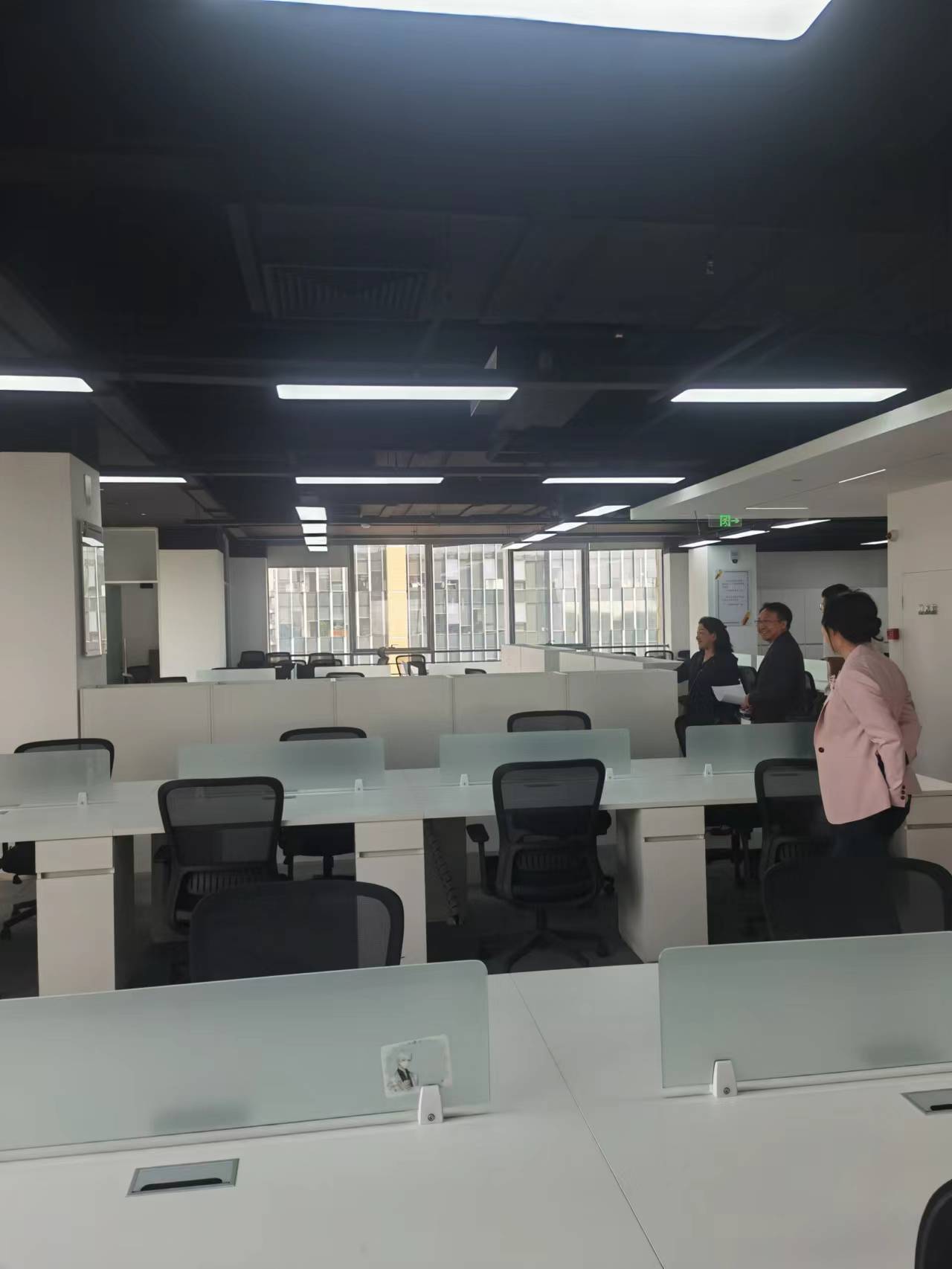 北京中关村1号办公区320平