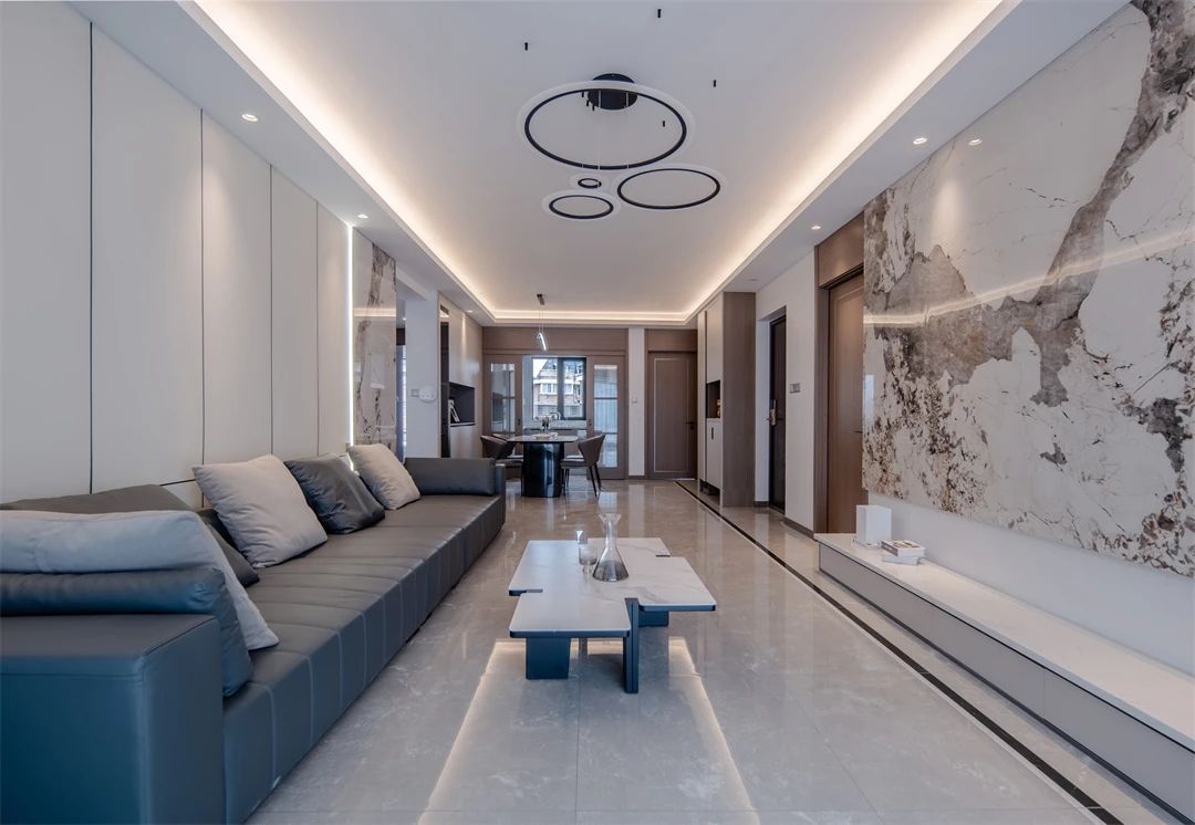 130平现代风格，简约而自在，打造与众不同的黑白格调！