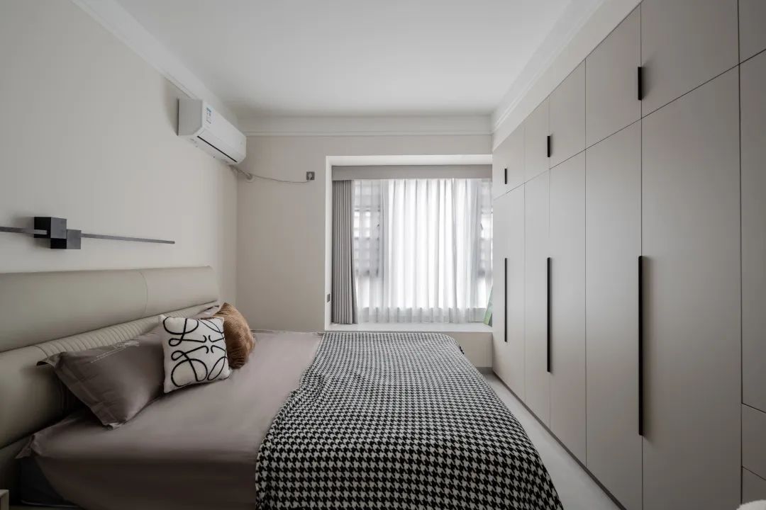 127㎡现代简约：温柔浅色系，以减法没学重塑空间形态！