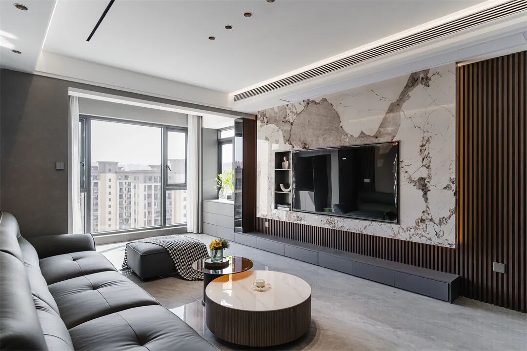 128㎡意式极简：双阳台户型，简单而雅致，平凡且治愈！