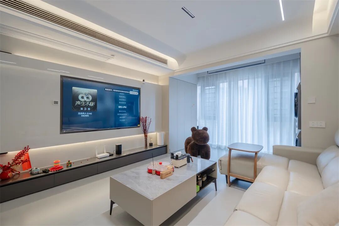 135㎡质感轻奢：色彩温柔淡雅，在平淡美好中与生活相拥！