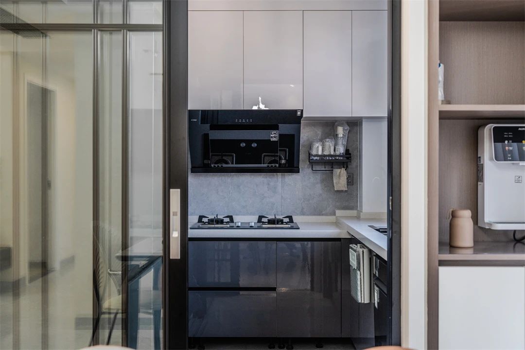 110平现代风格，简约用色搭出温情，越简单反而越高级！