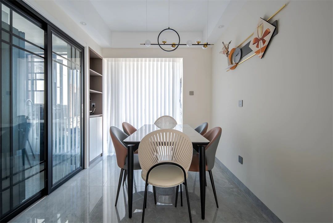 110平现代风格，简约用色搭出温情，越简单反而越高级！