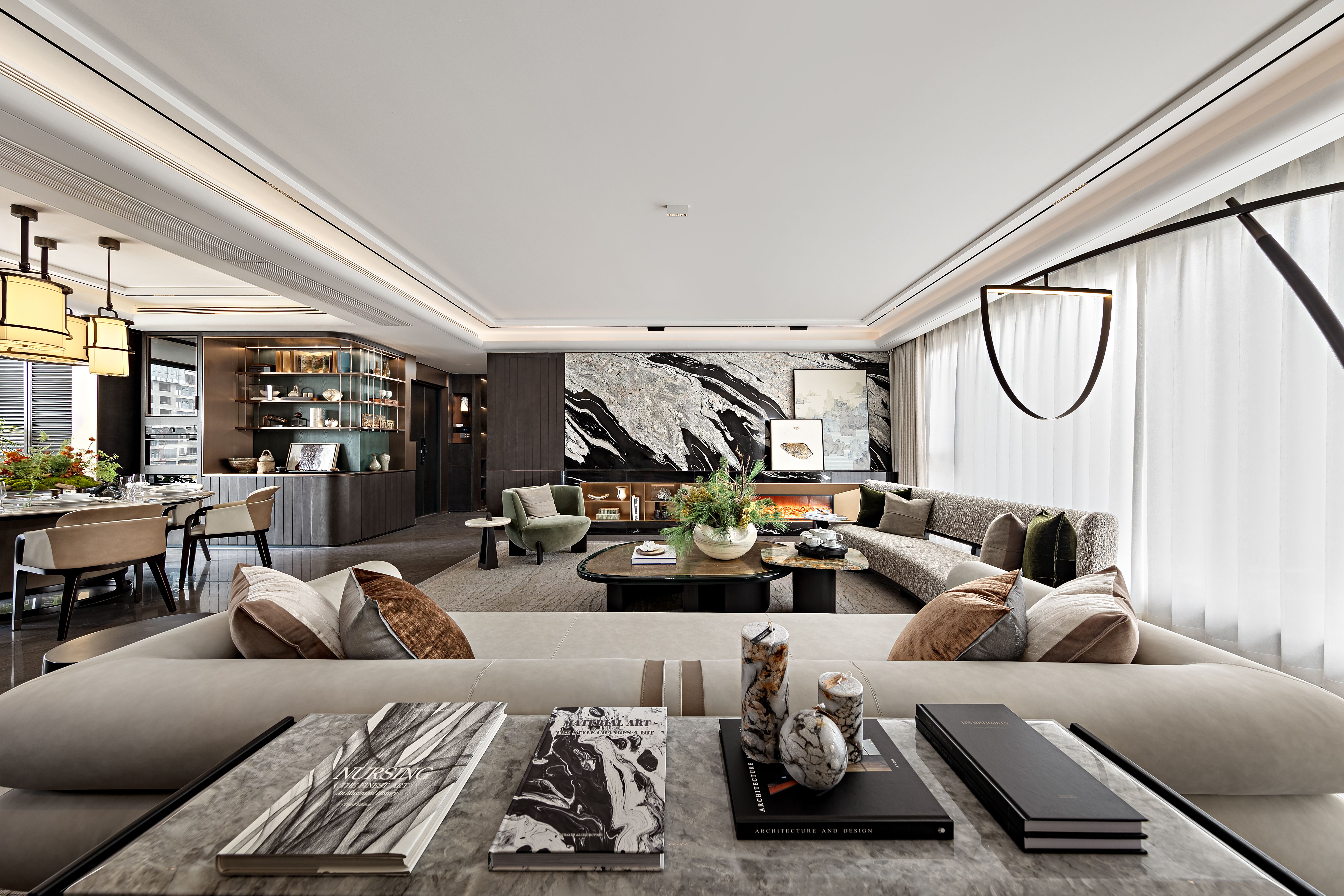 223㎡四房两厅两卫