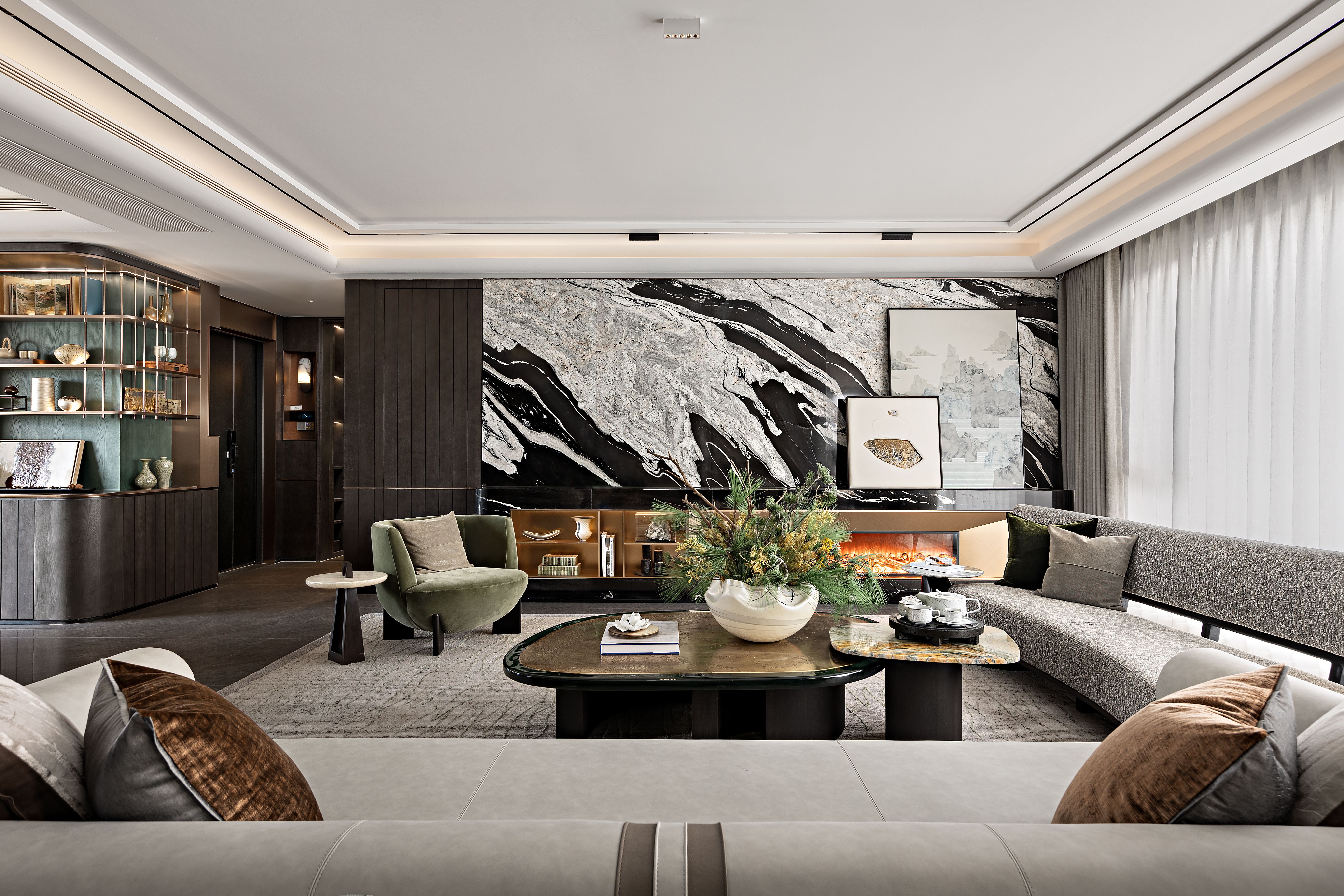 223㎡四房两厅两卫