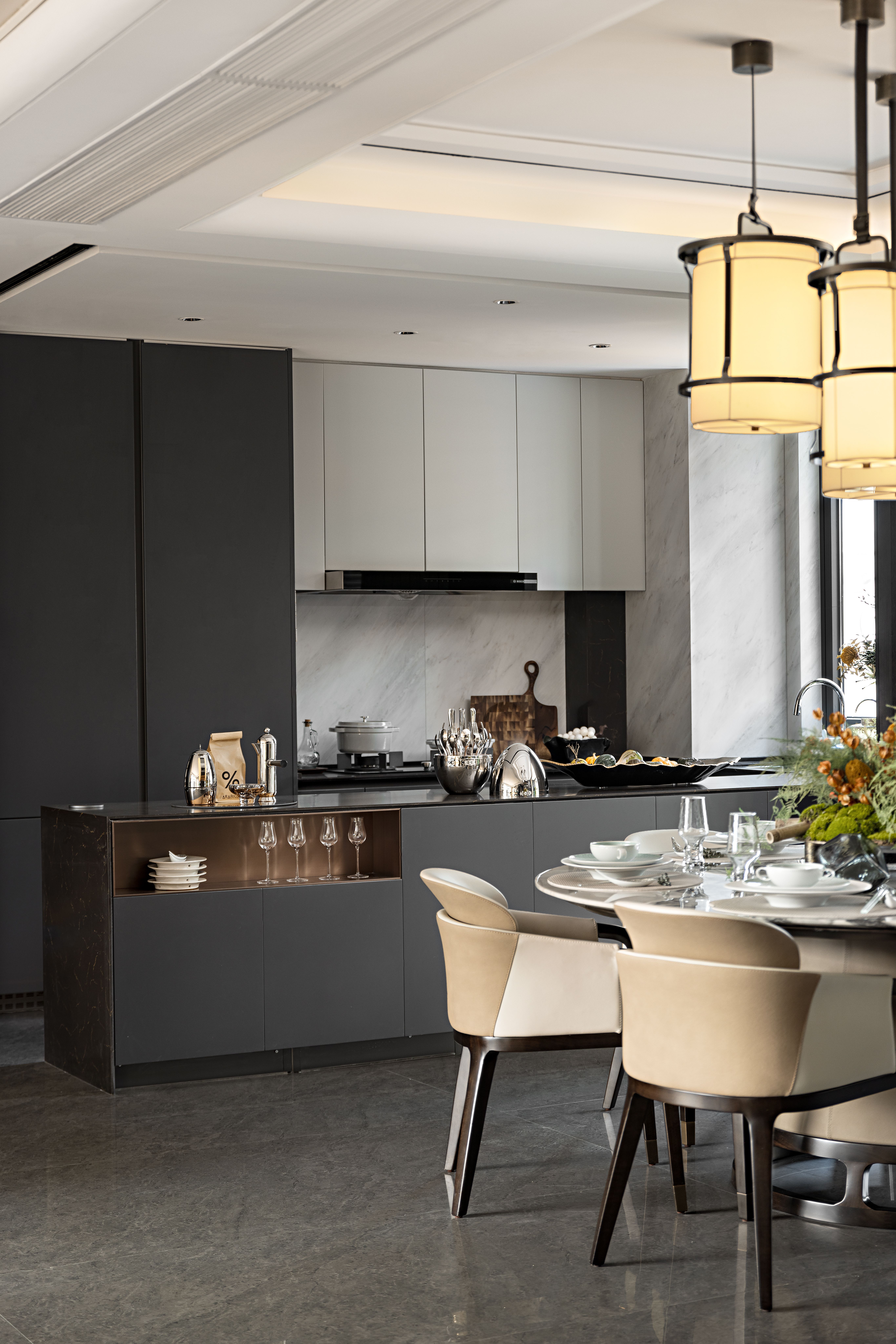 223㎡四房两厅两卫