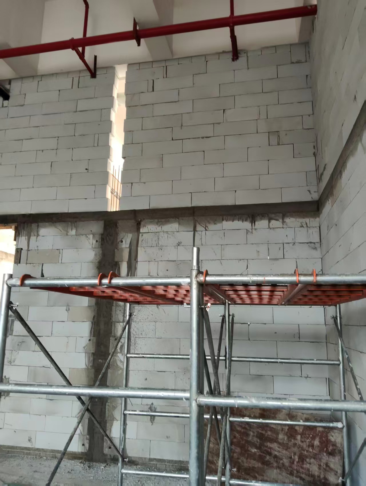 轻质砖隔墙工程