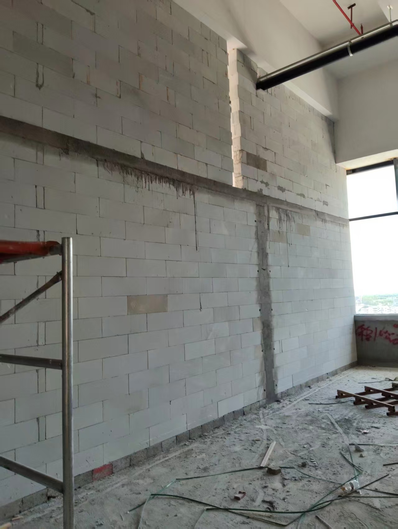 轻质砖隔墙工程