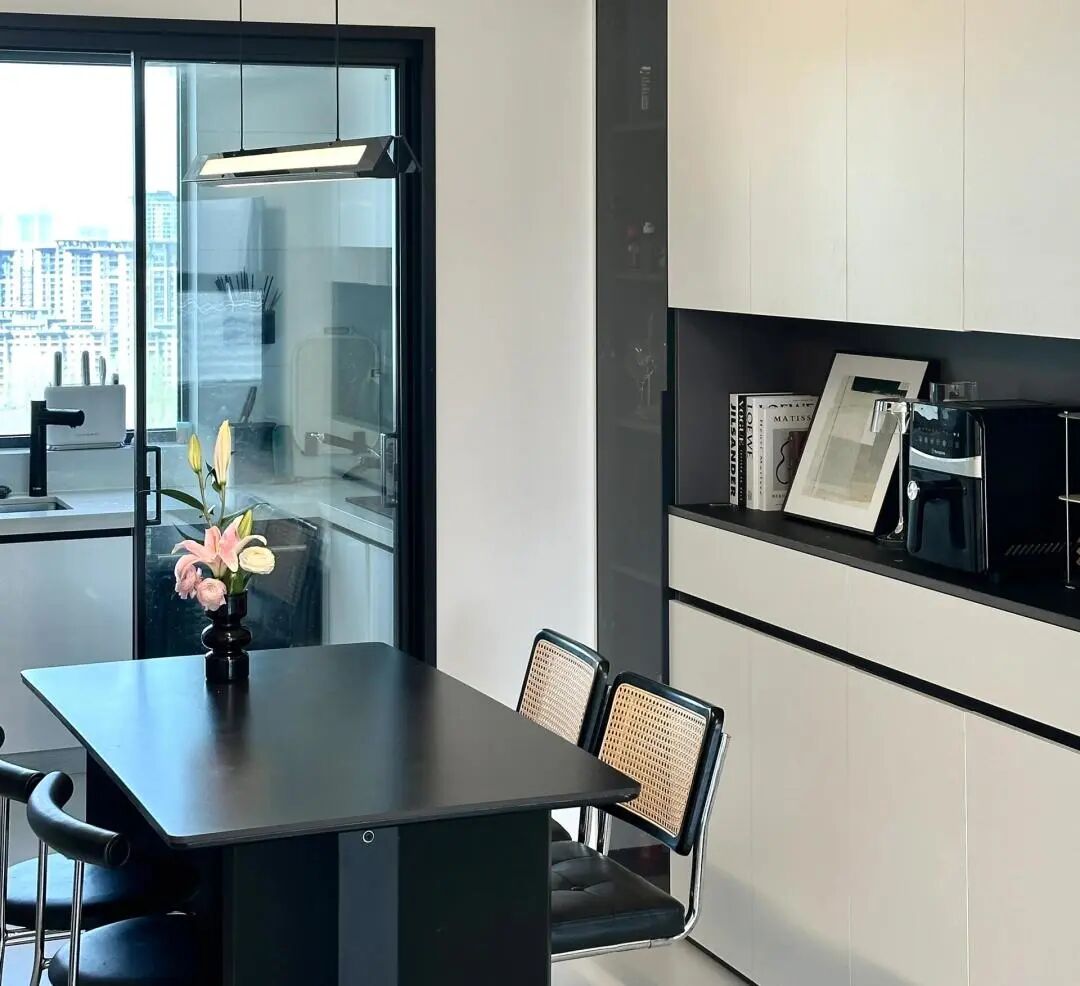 120平《黑白灰装修：用经典配色，打造极简高级家》