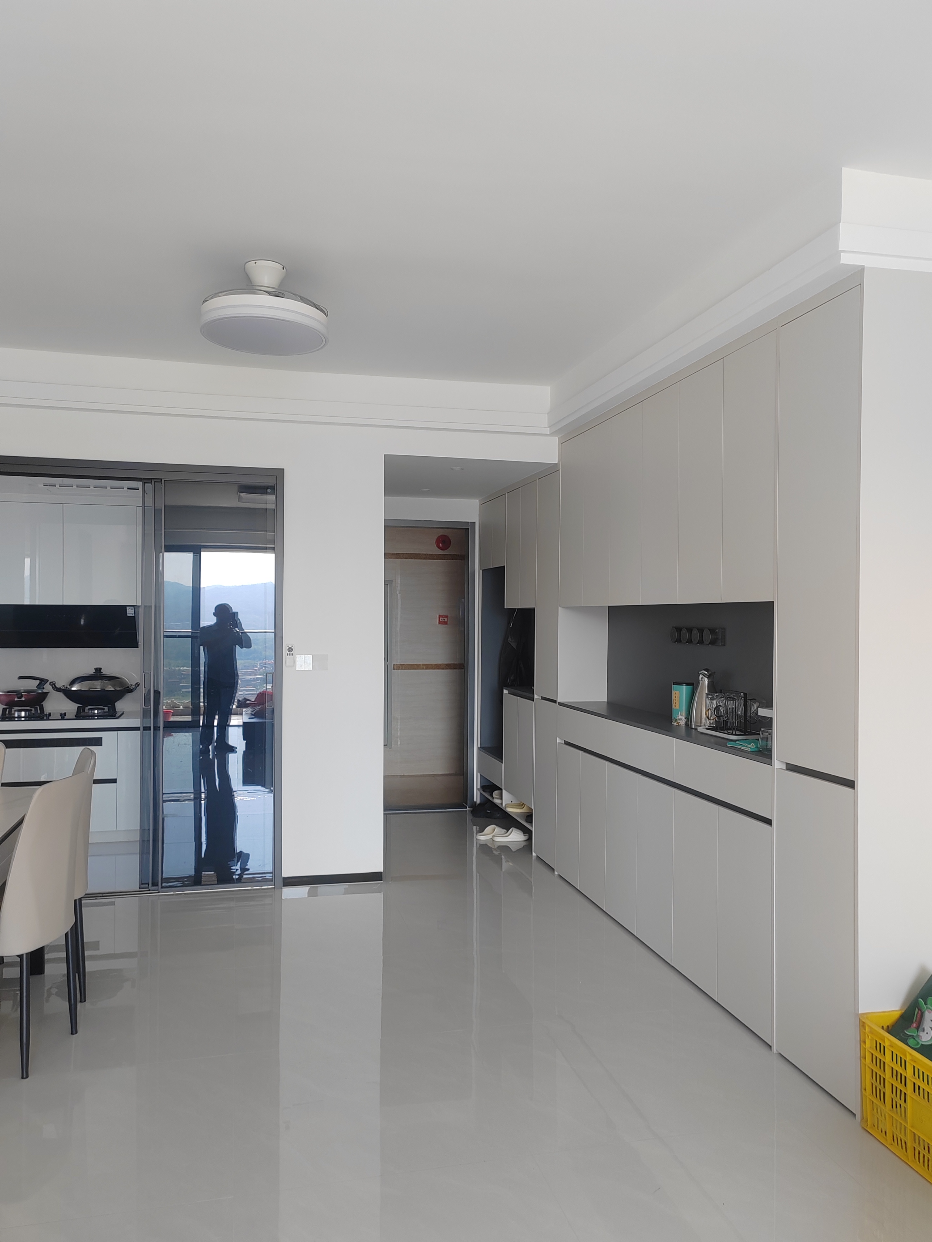 河源110平方现代风格装修完工才10万