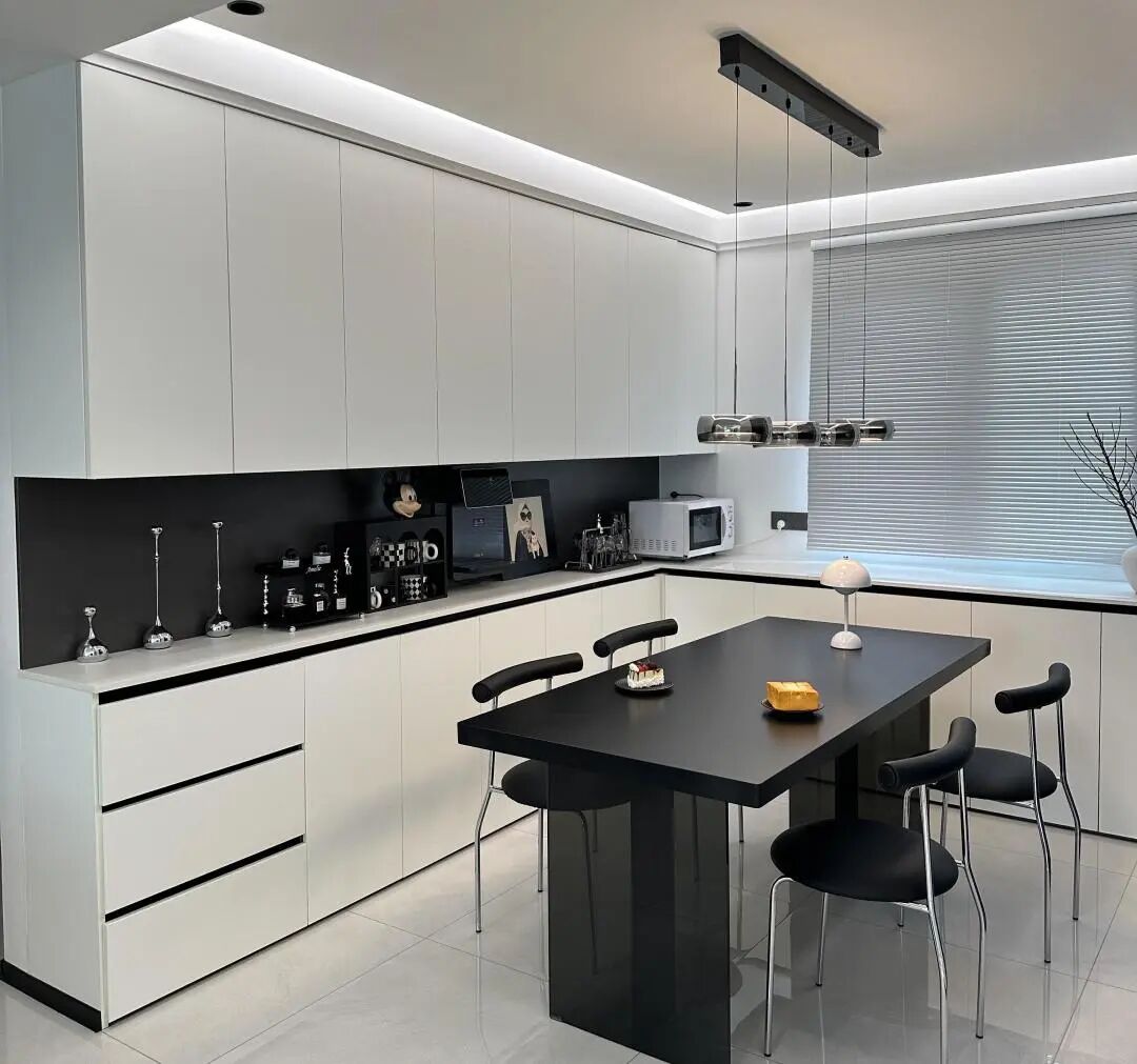 110平《极简不简单：现代简约风的细节与质感营造》