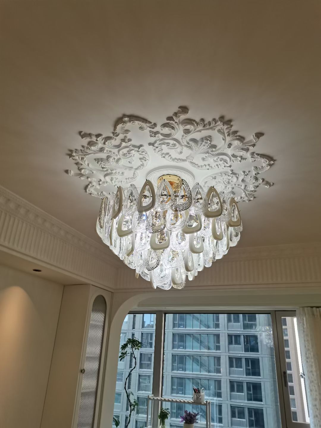 绿城95平法式风格