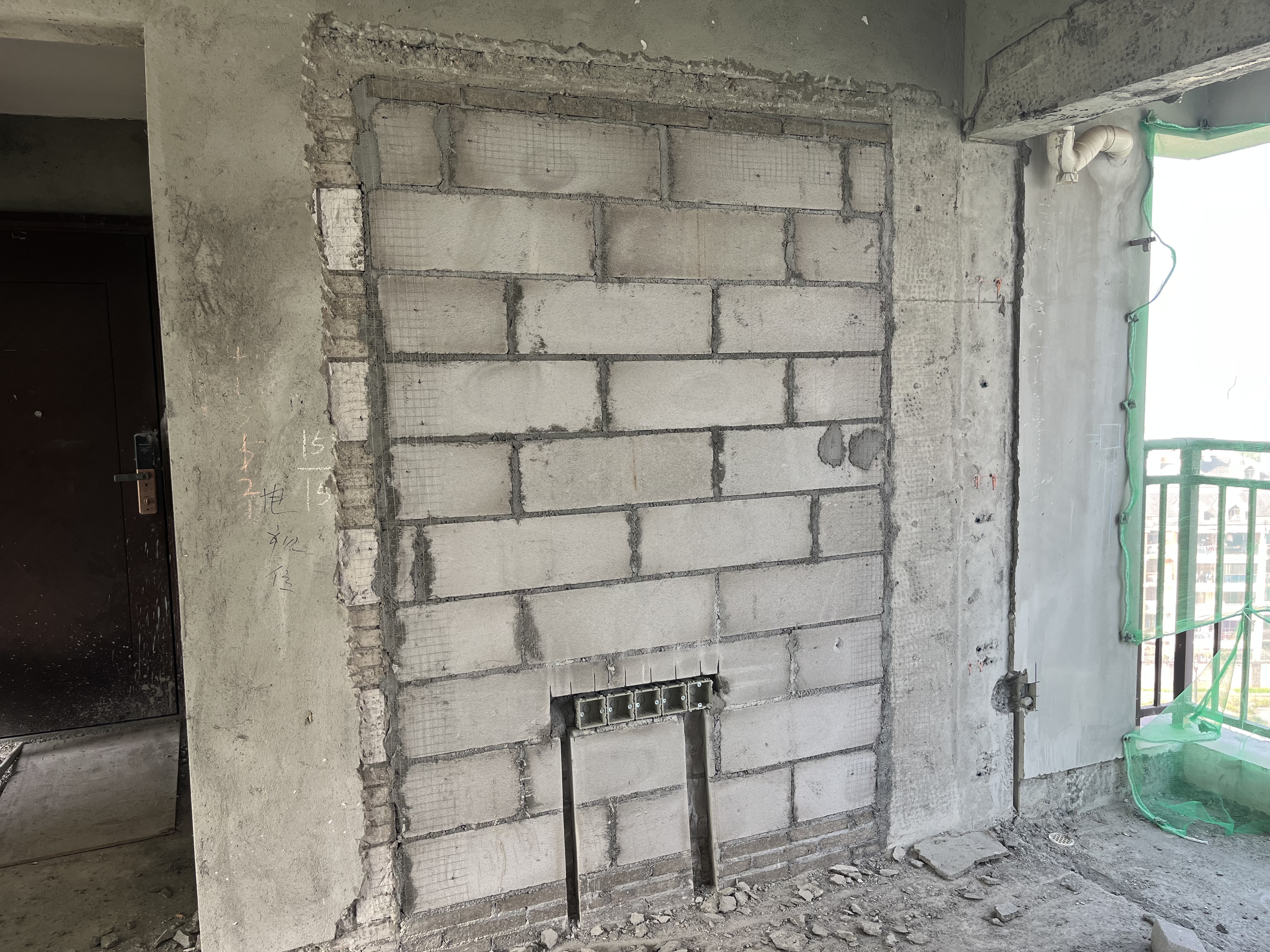 毛坯房砌墙施工