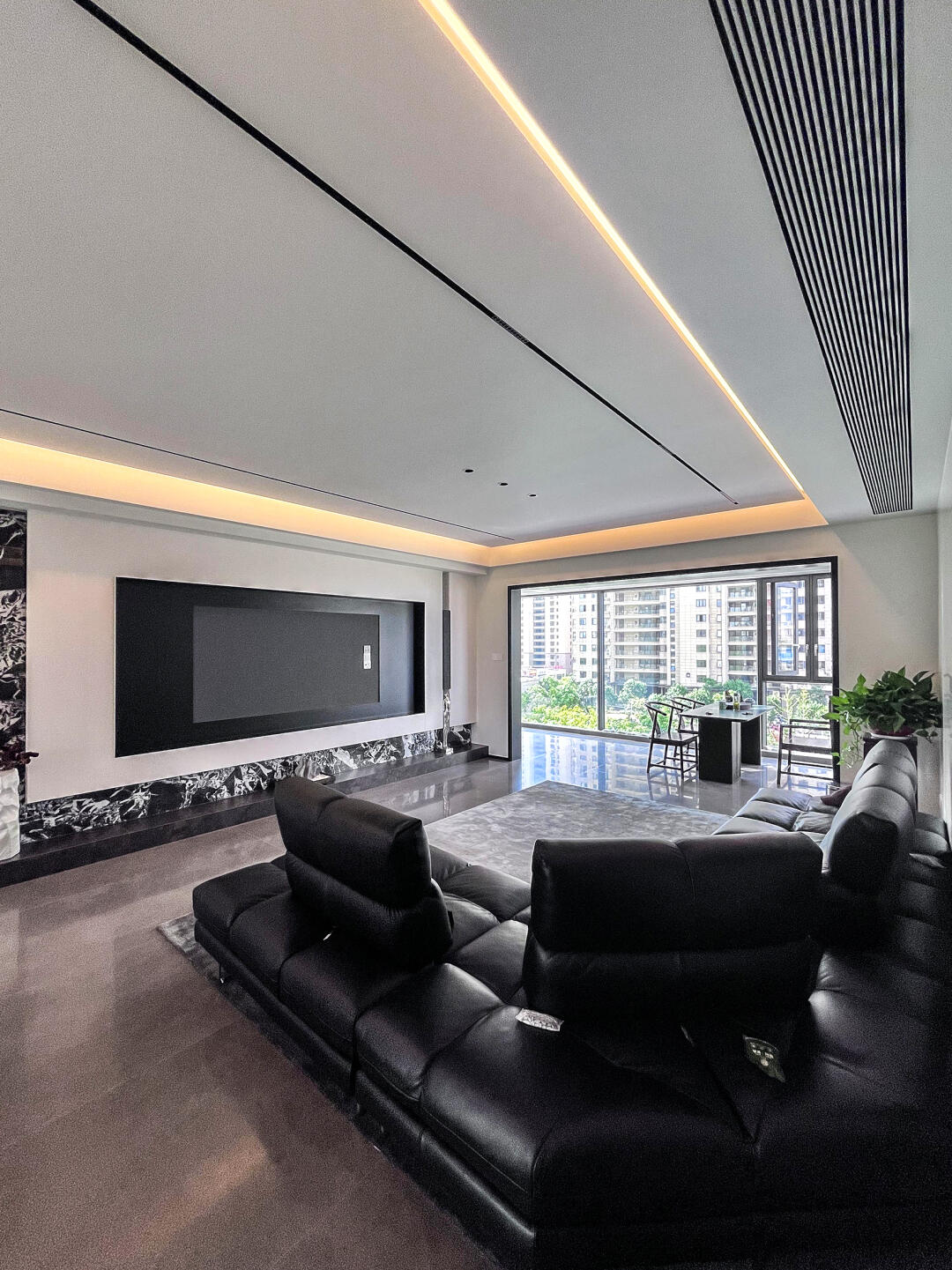 只需一扇好窗，家里就可以成为四季观景台