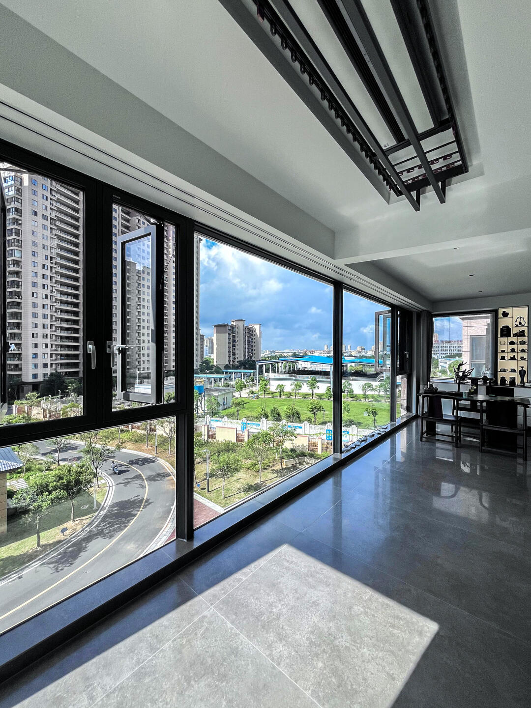 只需一扇好窗，家里就可以成为四季观景台