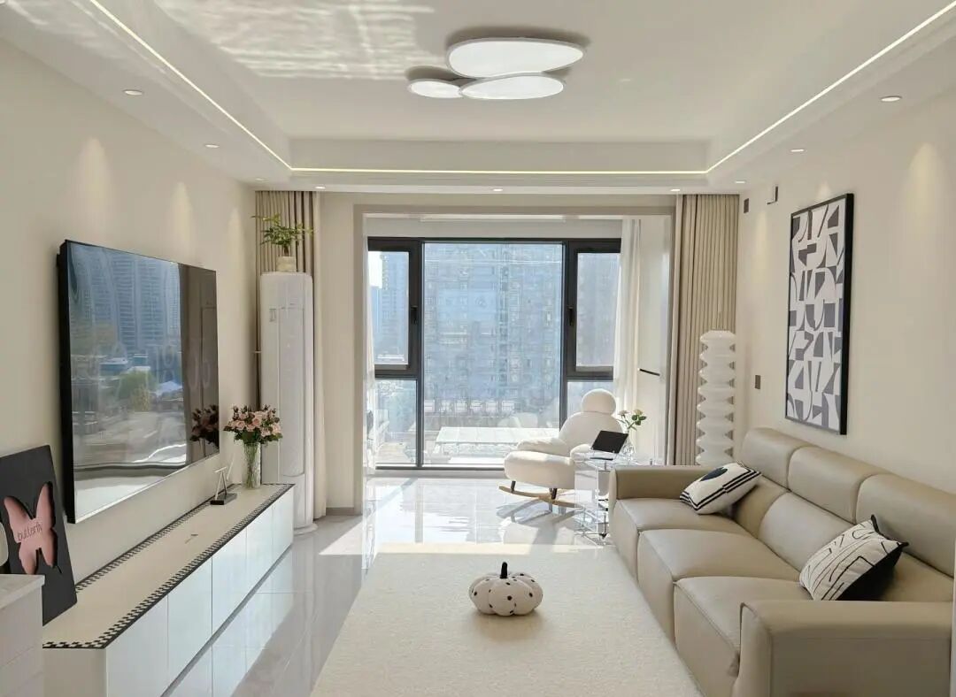 100平《现代简约风，打造舒适家居空间》