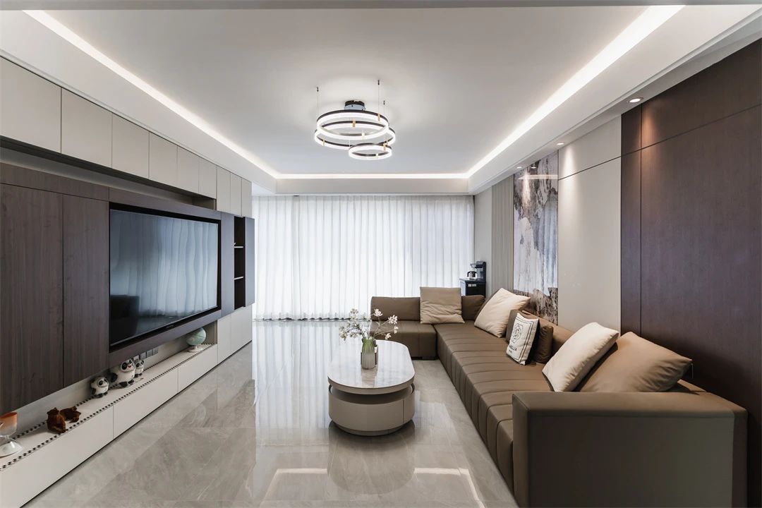 140㎡现代简约：简净的低饱和色系，诠释结构与色彩之美！