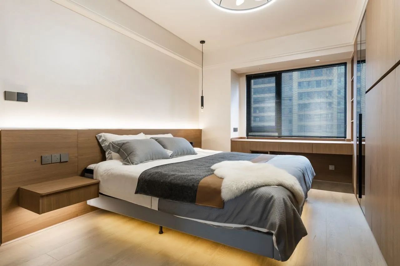 142㎡意式轻奢风：木质勾勒温润质感，细节打造理想人居！