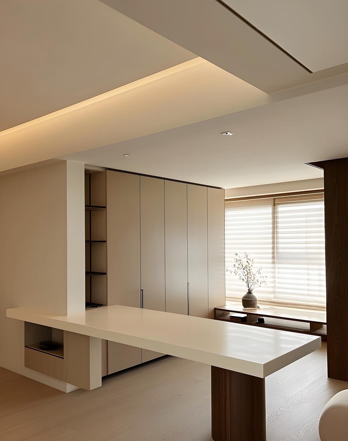 最好的装修，是把家装成喜欢的样子
就像这套原木简约风玄关，
每一处细节都藏着对生活的热爱