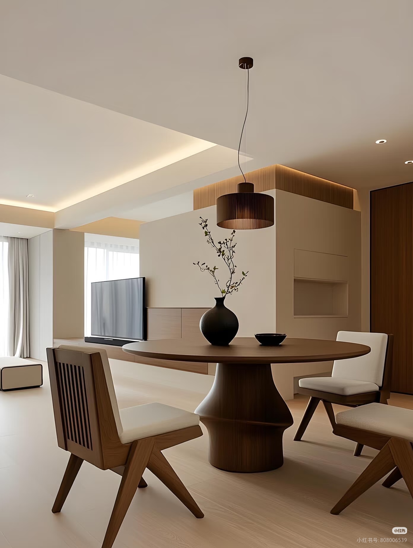 最好的装修，是把家装成喜欢的样子
就像这套原木简约风玄关，
每一处细节都藏着对生活的热爱