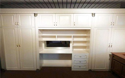 定制衣柜怎么选择？