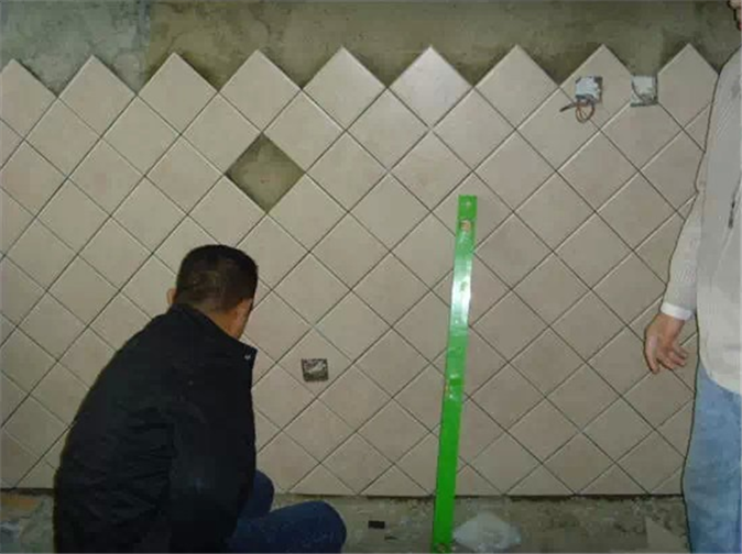  泥瓦工施工之贴砖、泡水