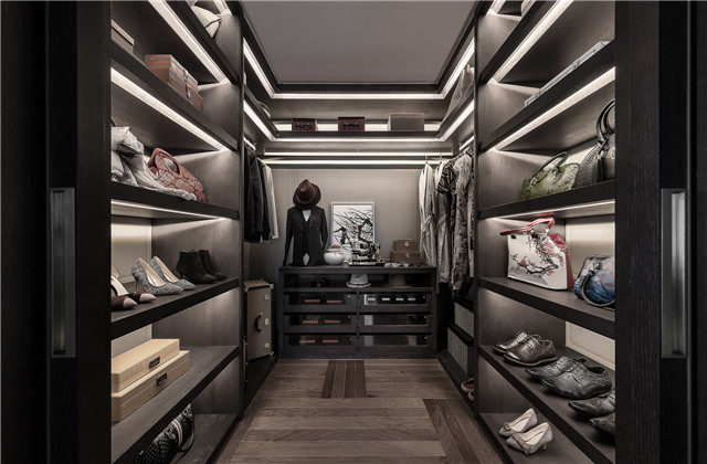 定制的衣柜做到通顶面的好处？