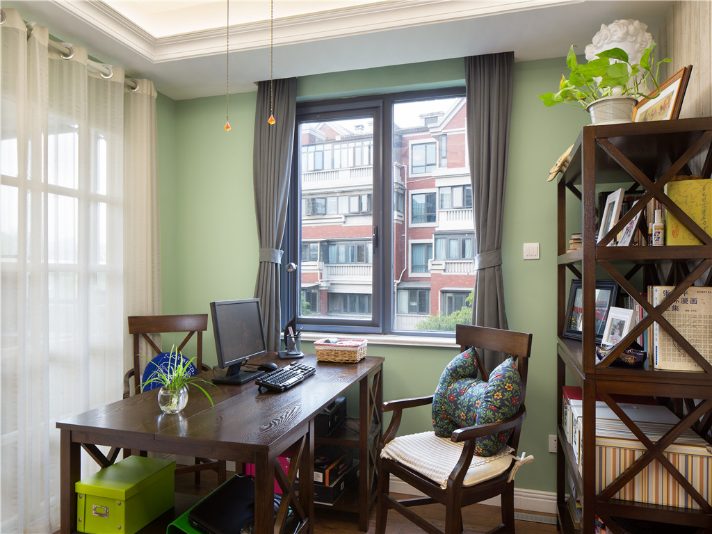 家里装修一般用什么木地板，用哪个既好看又容易保养？